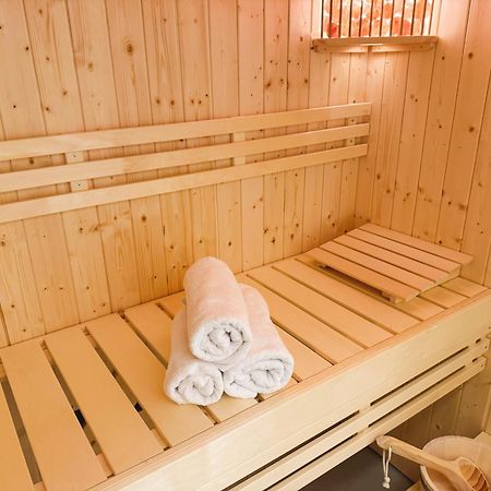 Coco Romantic In Central Antwerp - Sauna Экстерьер фото
